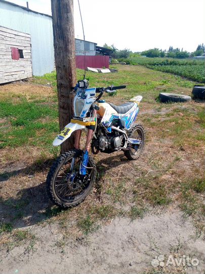 Питбайк Motoland 140