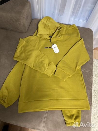 Костюм женский новый 54, 46