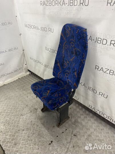 Одиночное сиденье в салон микроавтобуса