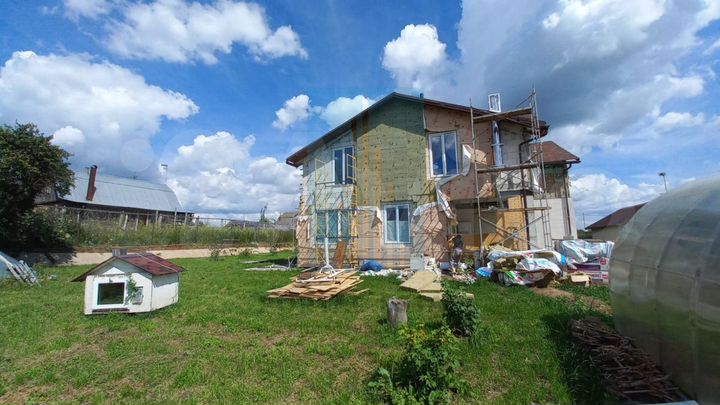 Дом 327,3 м² на участке 20 сот.