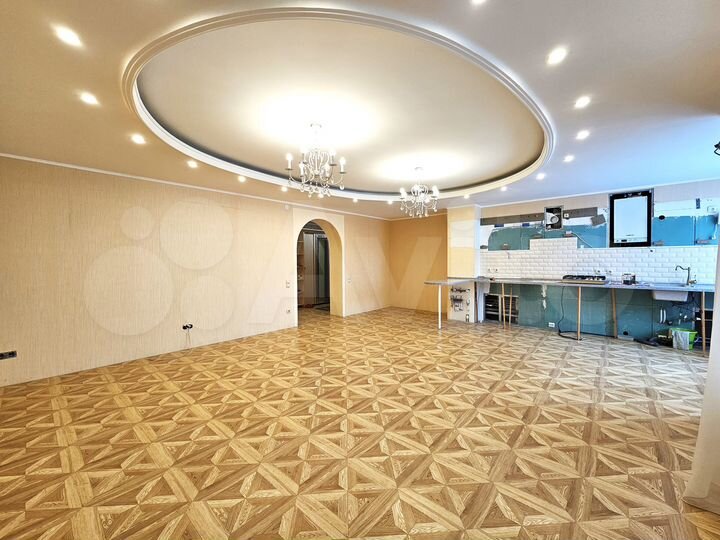 3-к. квартира, 91,8 м², 3/5 эт.