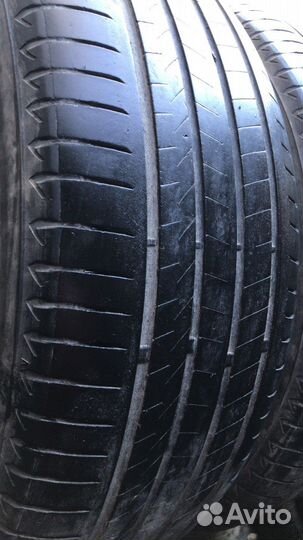 Bridgestone Alenza 001 285/60 R18