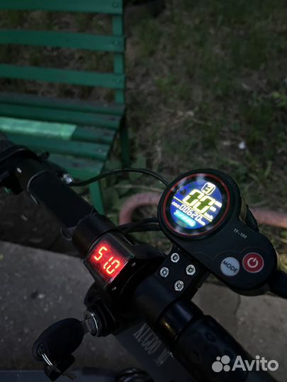 Электросамокат kugoo m4