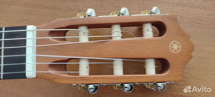 Гитара yamaha GL1