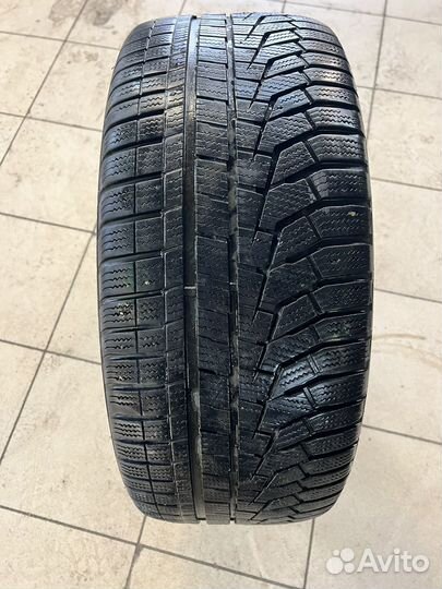 Hankook Winter I'Cept Evo2 W320 235/45 R18 98V
