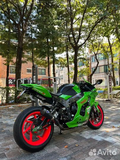 Kawasaki ninja zx10r