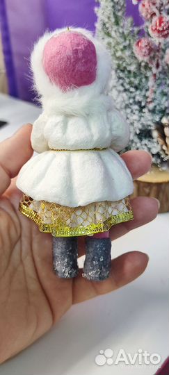 Ватная ёлочная игрушка Девочка со снегирем