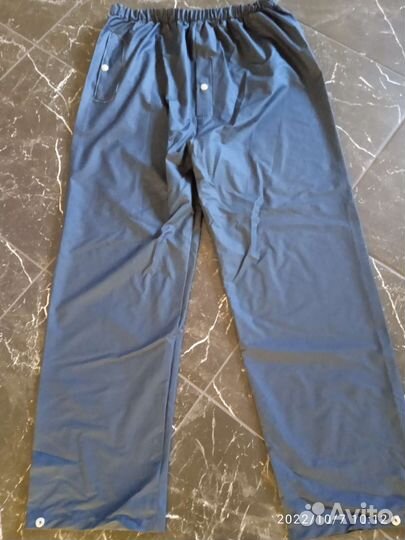 Влагозащитный костюм