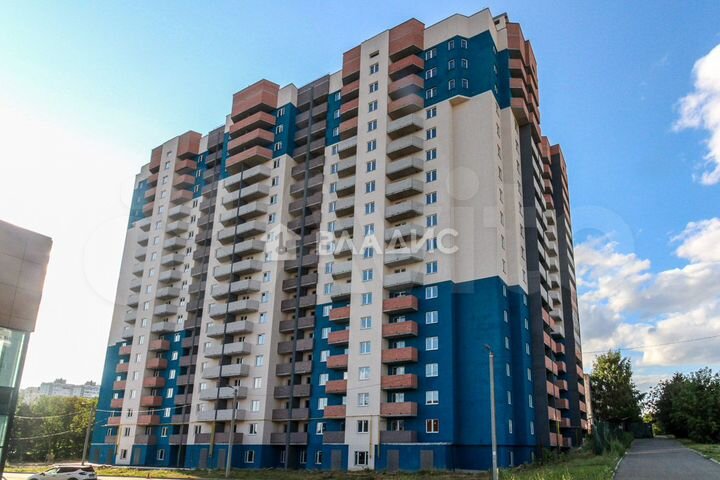 Машиноместо, 13 м²