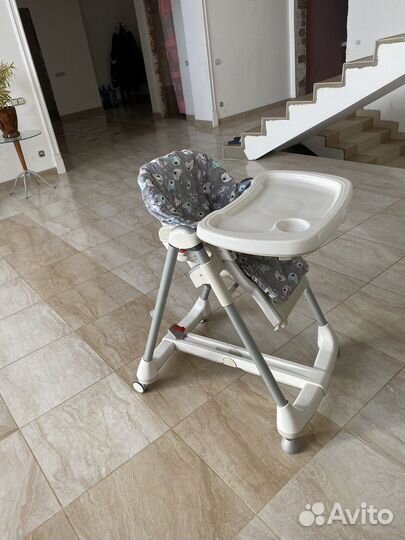 Стульчик для кормления peg perego