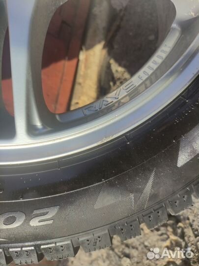 Pirelli Ice Zero 205/55 R16