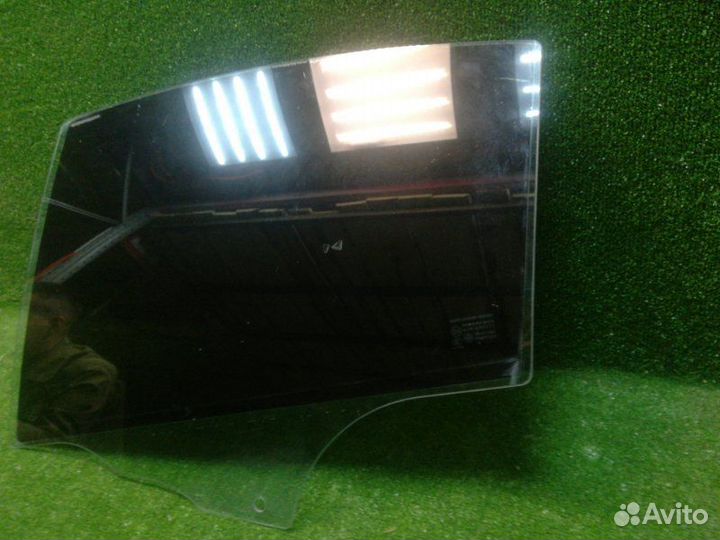 Стекло двери задней левой Mazda Mazda3/Mazda3 MPS