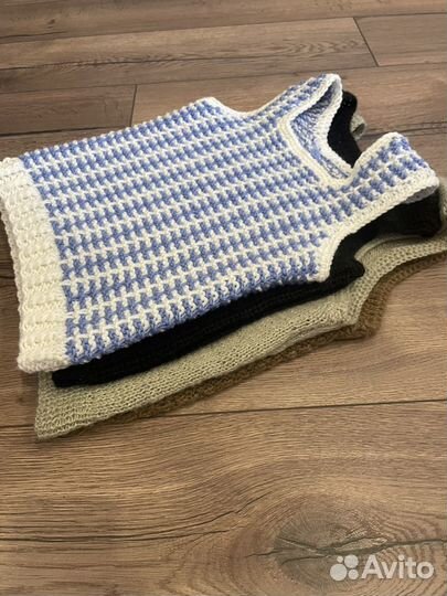 Жилетка женская вязаная