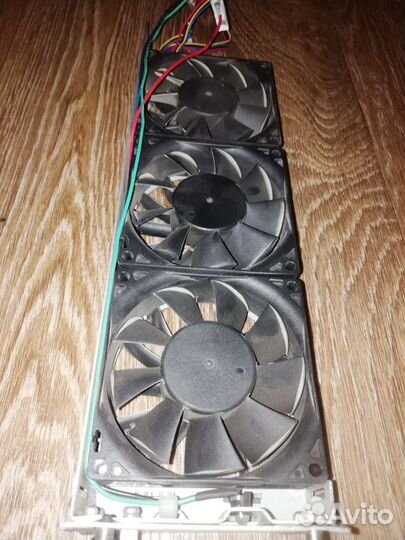 Вентиляторы охлаждения серверов