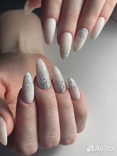 Маникюр и педикюр