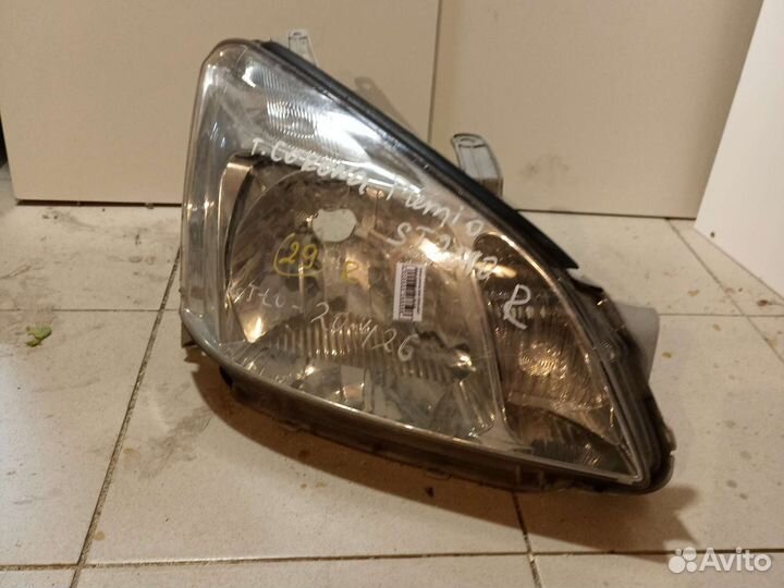 Фара Toyota corona premio 240