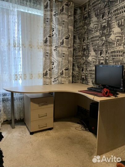 Компьютерный стол бу