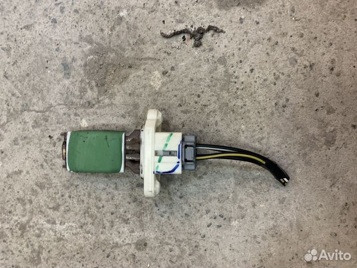 Резистор отопителя Ford Focus 2