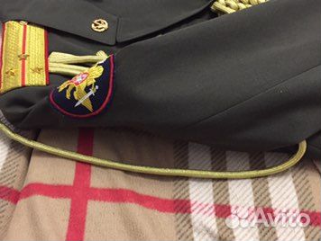 Парадный Аксельбант на военную форму офицера