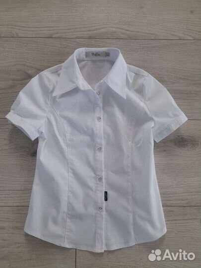 Блузка для девочки 140 Delorаs новая