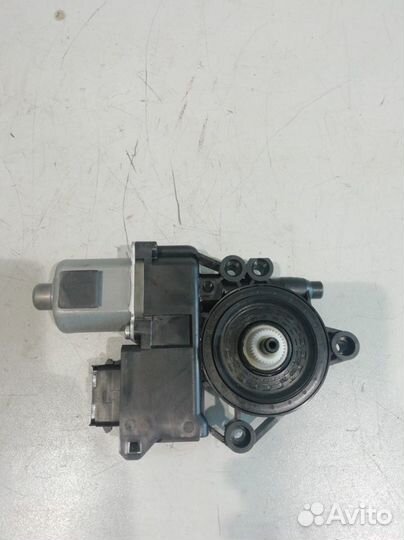 Моторчик стеклоподъемника задний левый Hyundai I40