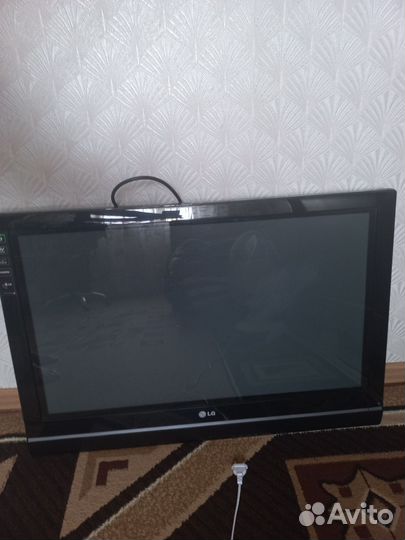 Телевизор LG 32PC53-ZB