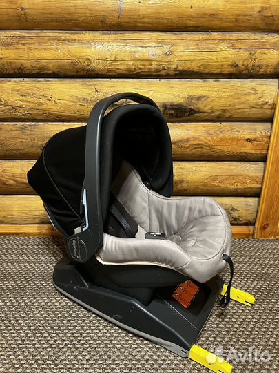 Автокресло peg perego + база isofix
