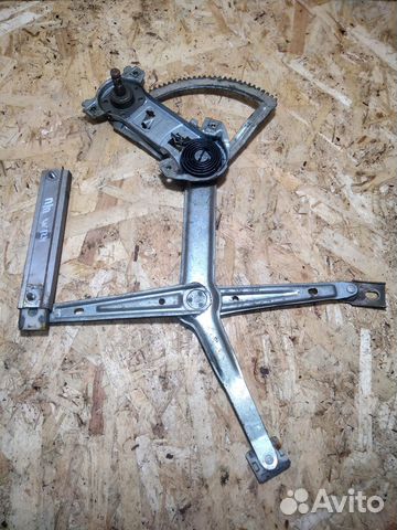 Передние механические стеклоподъемники MB W124