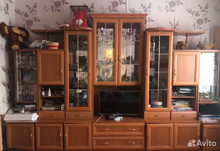 Стенка в гостиную