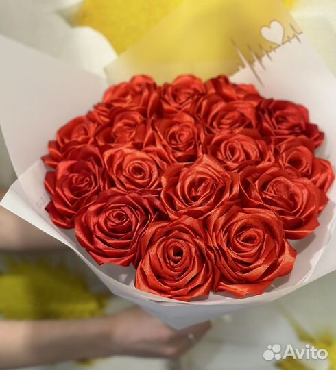 Изготовление красивых букетов из роз