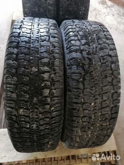 Accelera 651 2.25/4.5 R4
