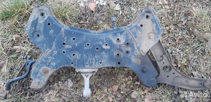 Подрамник Kia Rio 3 Hyundai Solaris