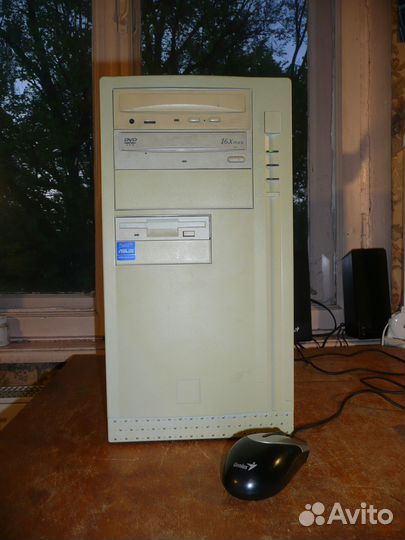 Intel Pentium 4 Windows 7 Professional