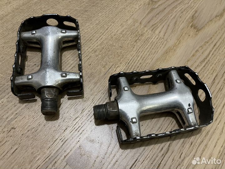 Педали для велосипеда