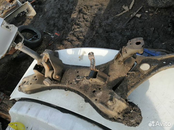 Подрамник Geely MK