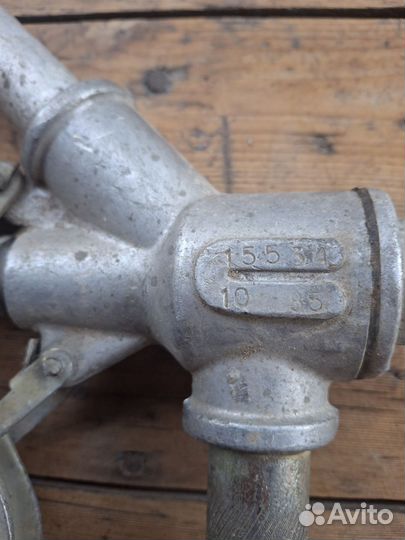 Заправочный пистолет с фиксатором, СССР