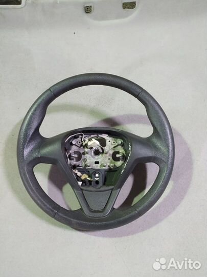 Руль на Форд Фиеста 6 15 год