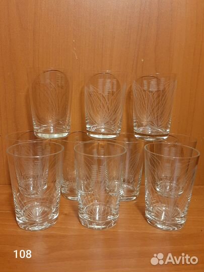 Рюмки, стопки, графин