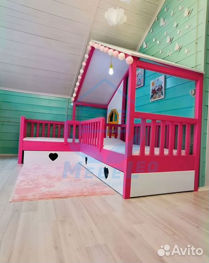 Детская кровать домик