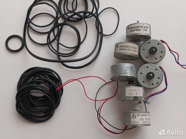 Моторчики и пассики для кассетного плеера