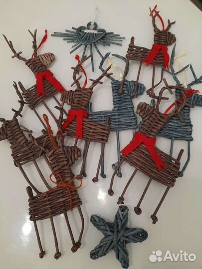 Олень игрушка новогодняя на елку