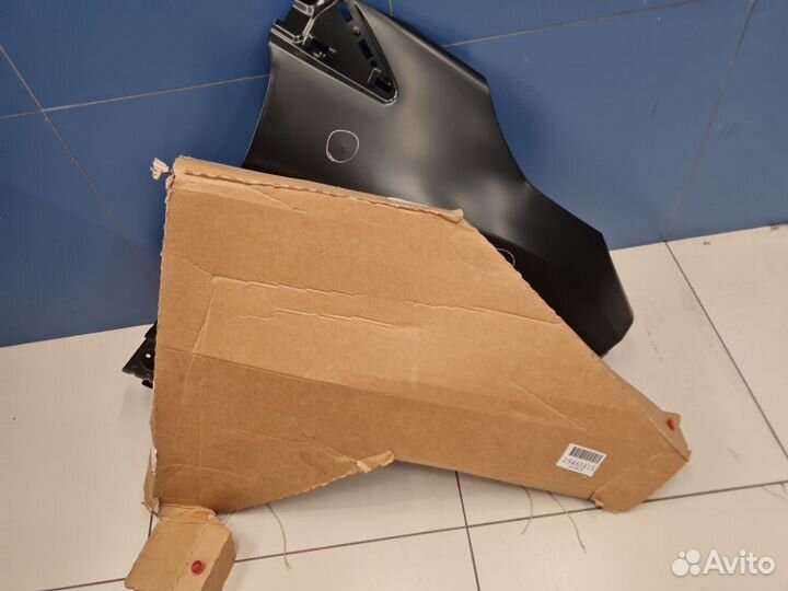 Крыло переднее правое Renault Kaptur 2016
