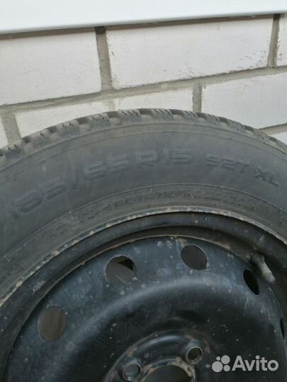 Nokian Tyres Hakkapeliitta 8 185/65 R15 92T