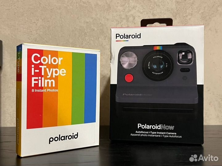 Polaroid Now с кассетой
