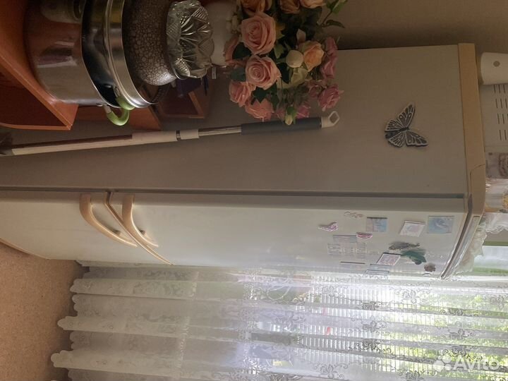 Холодильник 