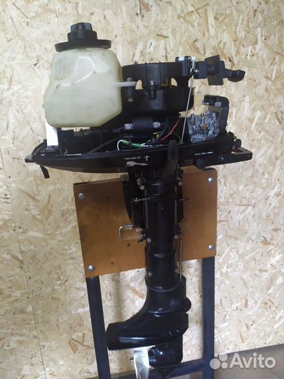 Лодочный мотор