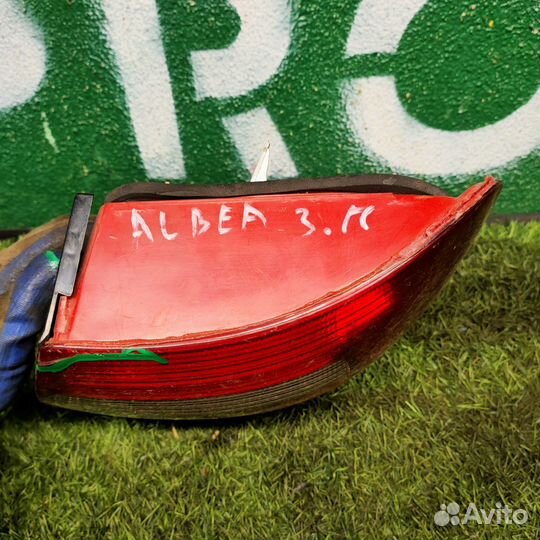 Фонарь задний наружный правый для Fiat Albea