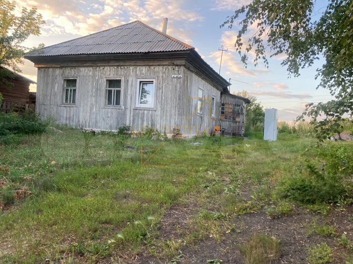 Дом 54 м² на участке 10 сот.