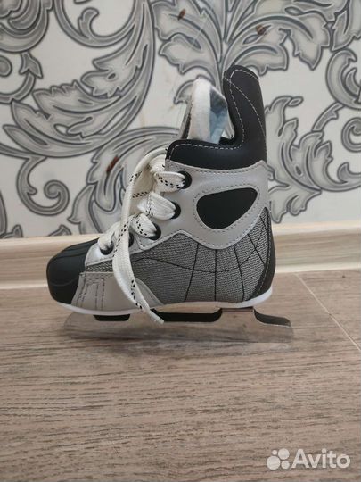 Коньки детские два лезвия 29 размер