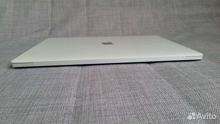 Macbook Pro 16 2019 Silver - на запчасти